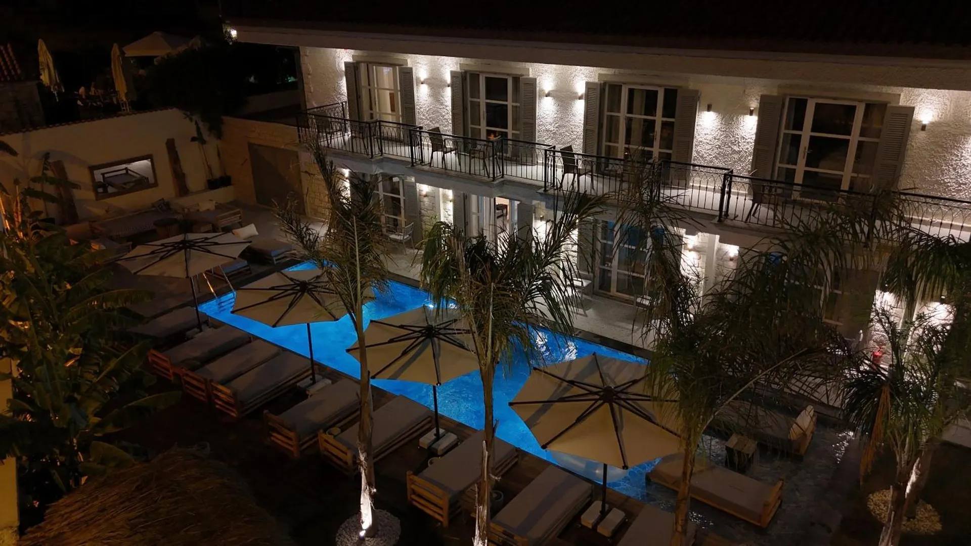 Q Alacati Luxury Hotel Çeşme 0*,
